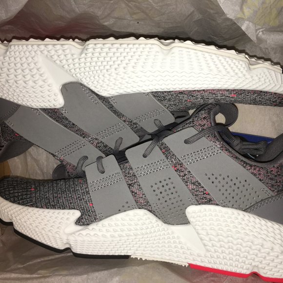 prophere running shoe